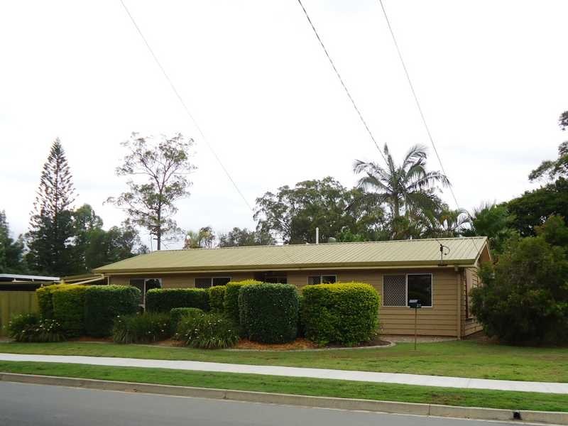 27 Emerald Street, Marsden QLD 4132