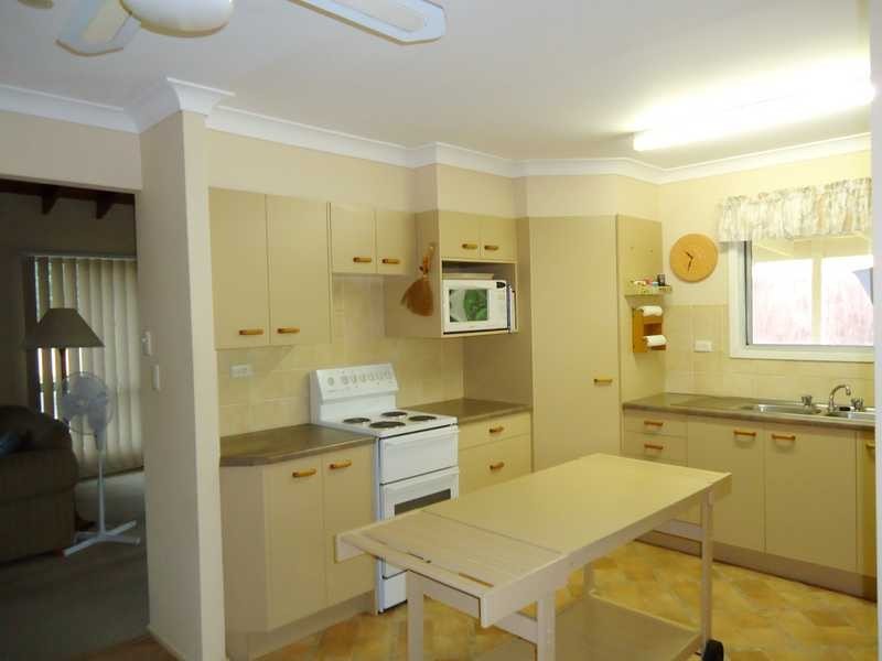 27 Emerald Street, Marsden QLD 4132