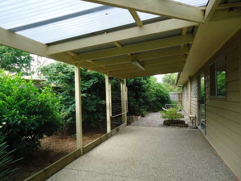 27 Emerald Street, Marsden QLD 4132