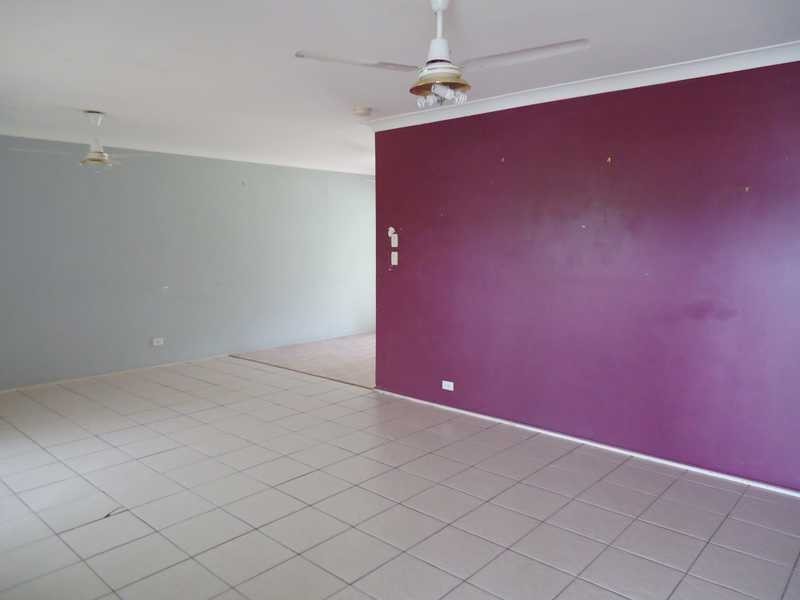 12 Bursaria Street, Crestmead QLD 4132