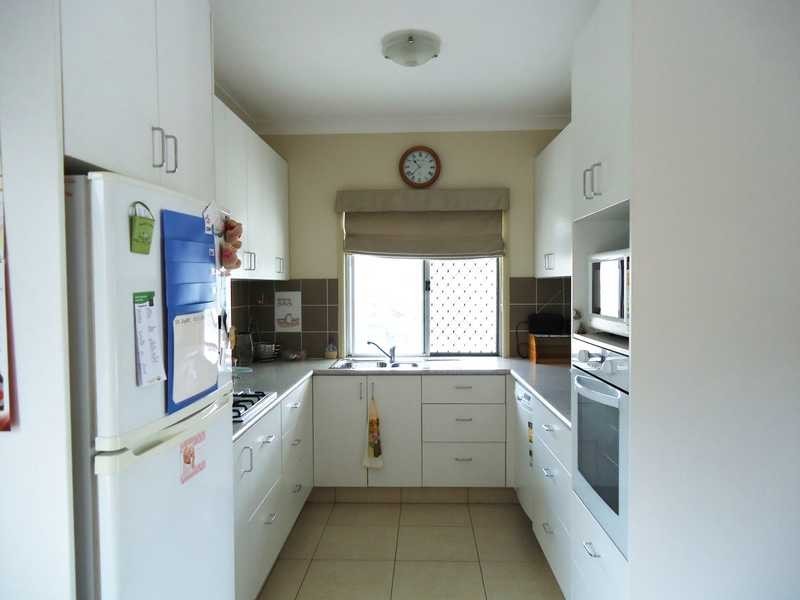 8 Dehlia Street, Marsden QLD 4132