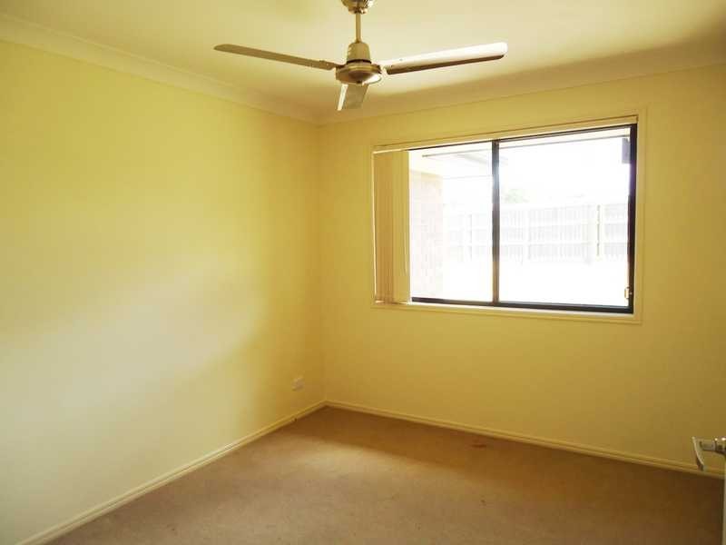 16 Sally Drive, Marsden QLD 4132