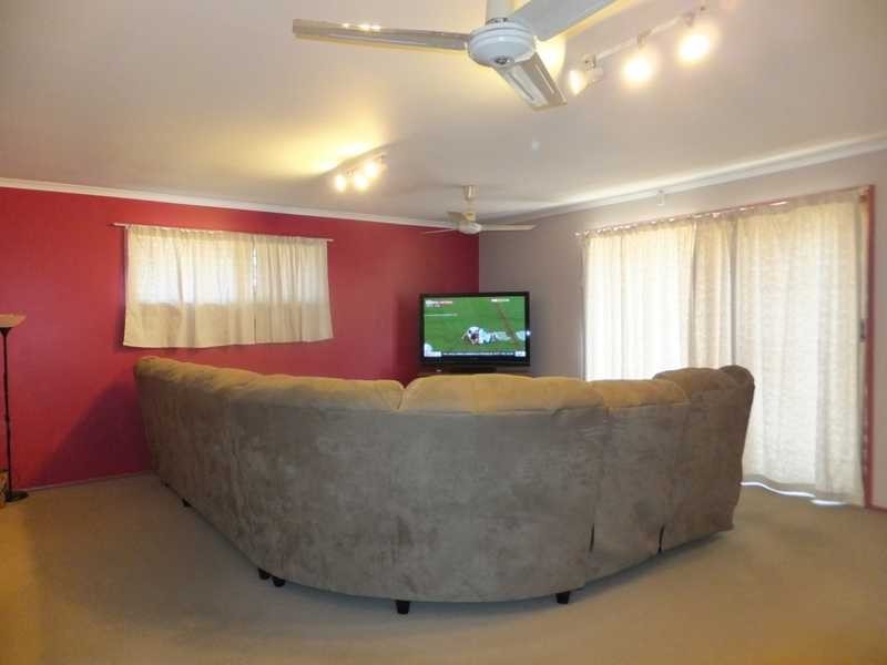 37 Woodburn Street, Marsden QLD 4132