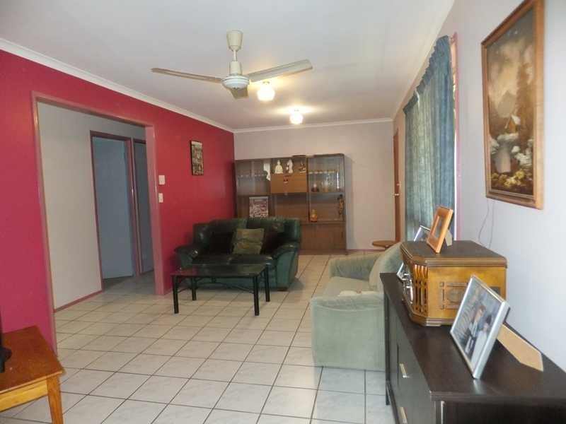 37 Woodburn Street, Marsden QLD 4132