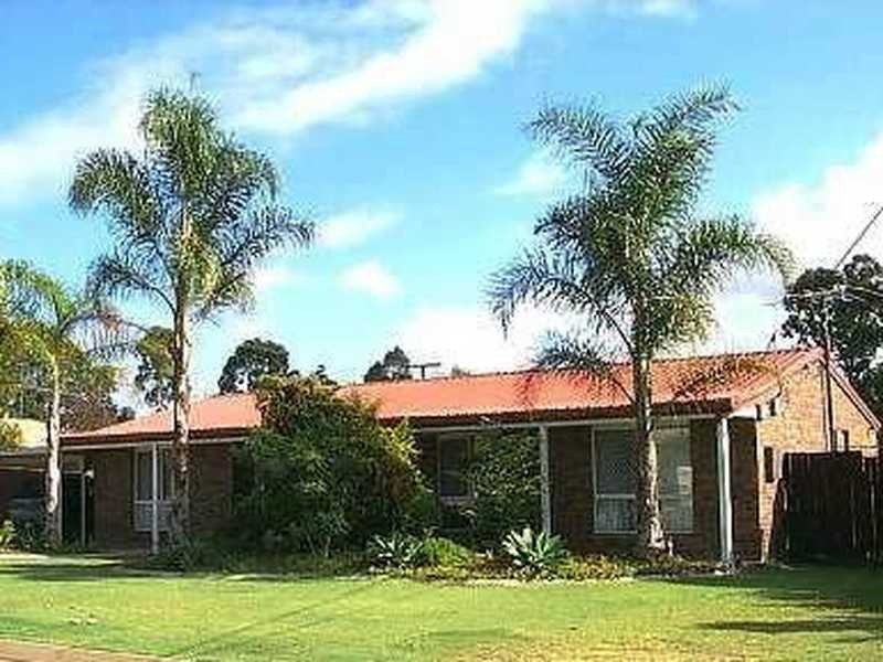 8 Burrinjuck Street, Marsden QLD 4132