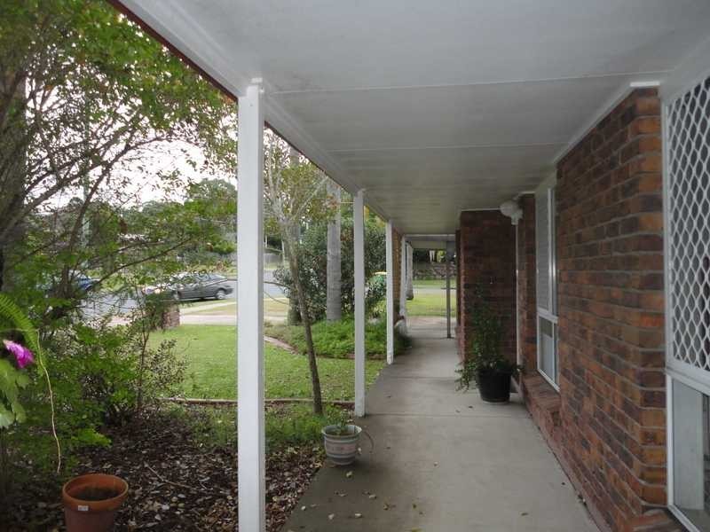 8 Burrinjuck Street, Marsden QLD 4132