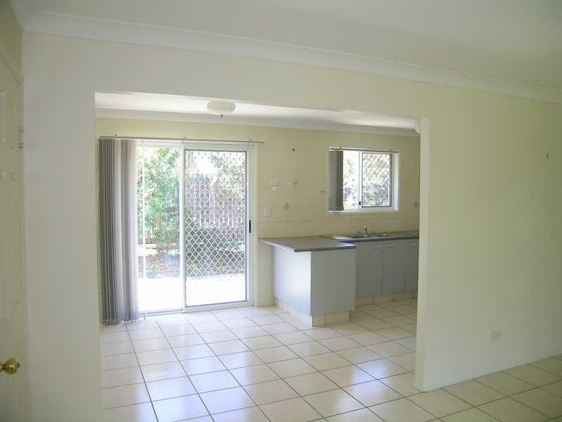 10 Debanie Court, Marsden QLD 4132