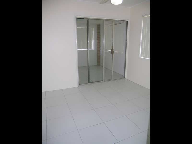 5 Windsor Street, Kingston QLD 4114