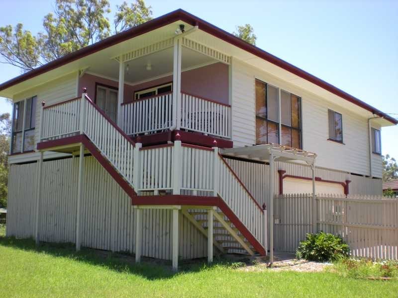 4 Cypress Drive, Marsden QLD 4132