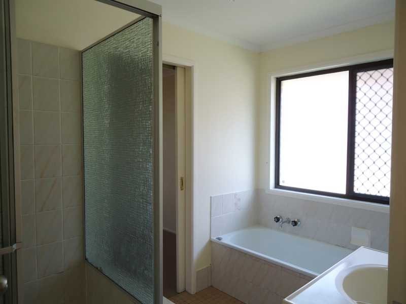 17 Glenlyon Street, Marsden QLD 4132