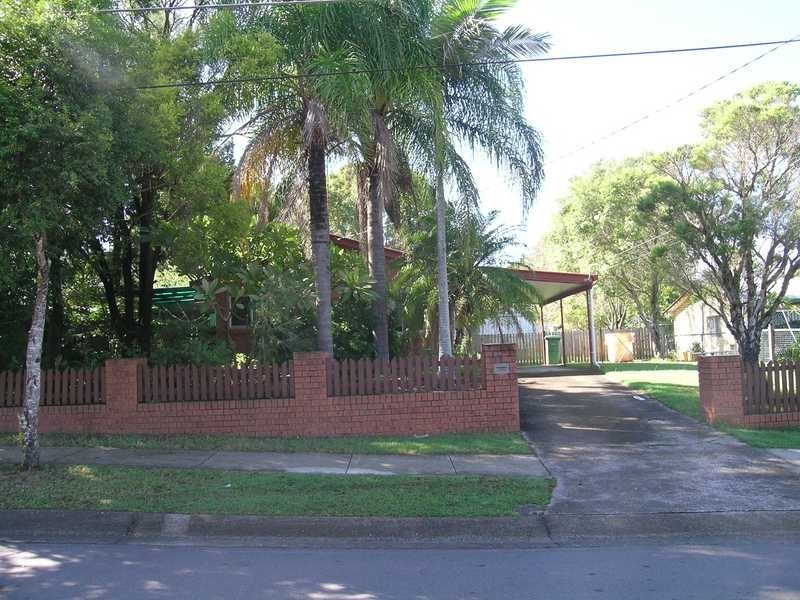 4 Peppermint Street, Crestmead QLD 4132