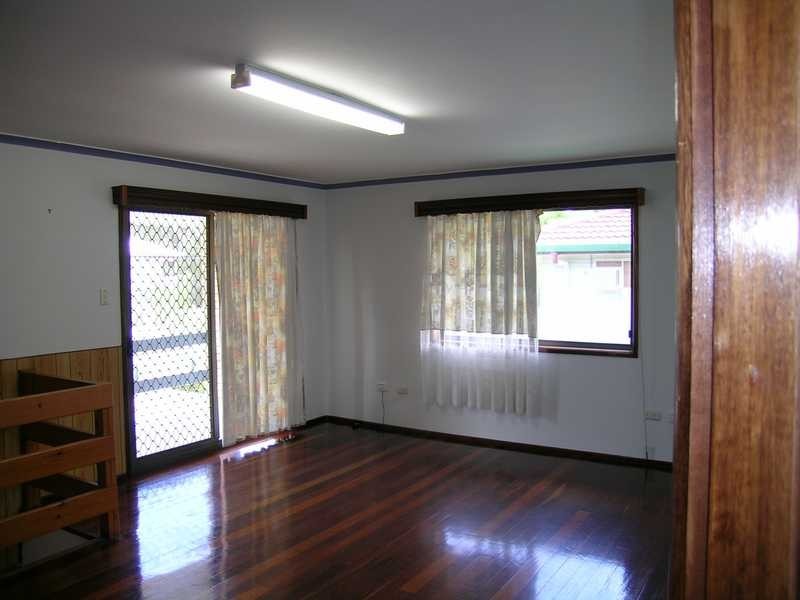 3 Cypress Drive, Marsden QLD 4132