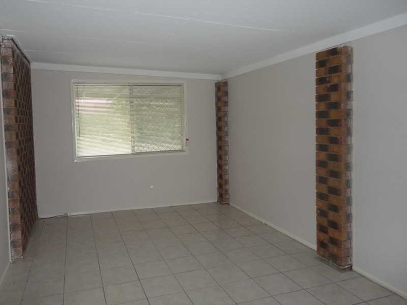 19 Gilia Street, Kingston QLD 4114