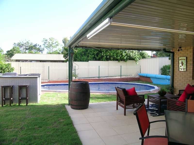 10 Lochore Court, Crestmead QLD 4132
