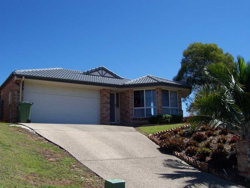 22 Kings Row, Edens Landing QLD 4207