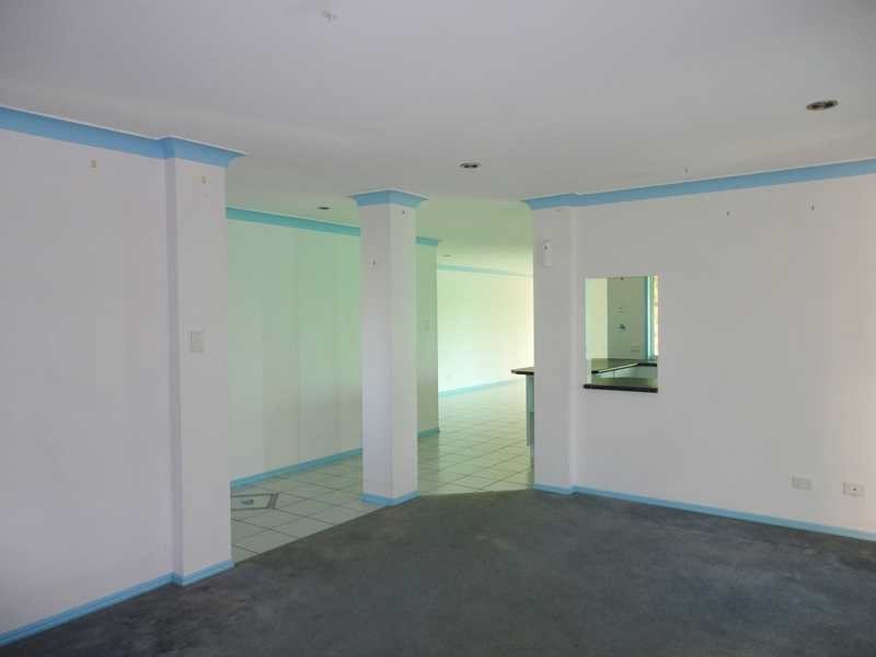 22 Kings Row, Edens Landing QLD 4207
