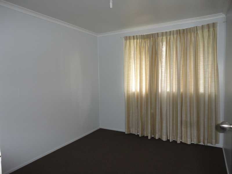 6 Roslyn Court, Loganlea QLD 4131