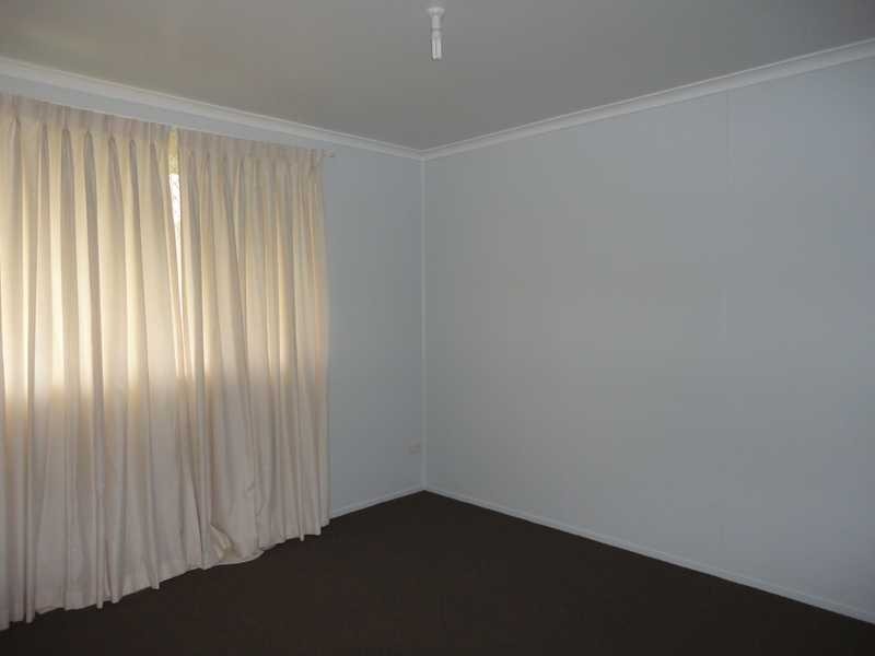 6 Roslyn Court, Loganlea QLD 4131