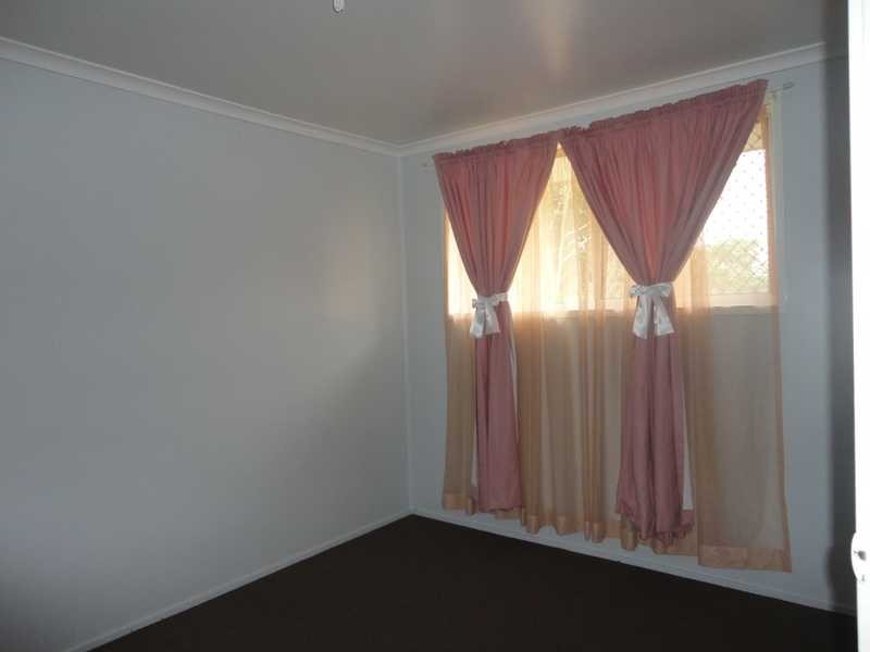 6 Roslyn Court, Loganlea QLD 4131