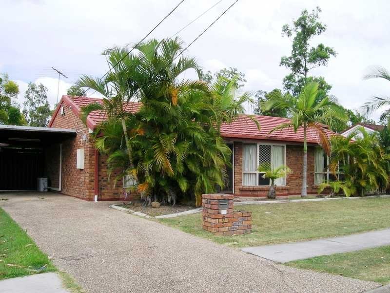 8 Awoonga Street, Marsden QLD 4132