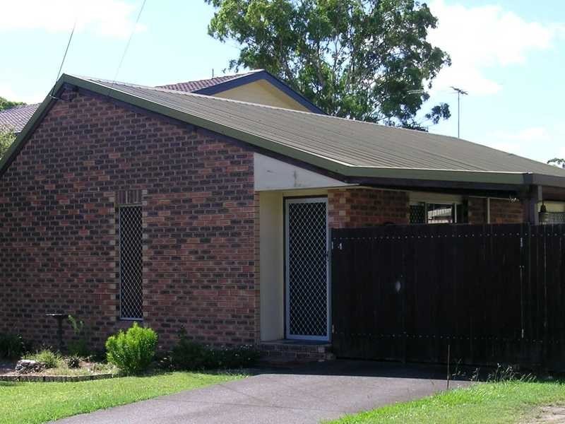 4 Bloodwood Street, Crestmead QLD 4132