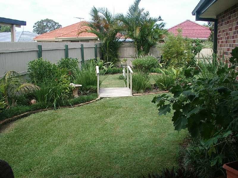 8 Ku-ring-gai Close, Loganholme QLD 4129