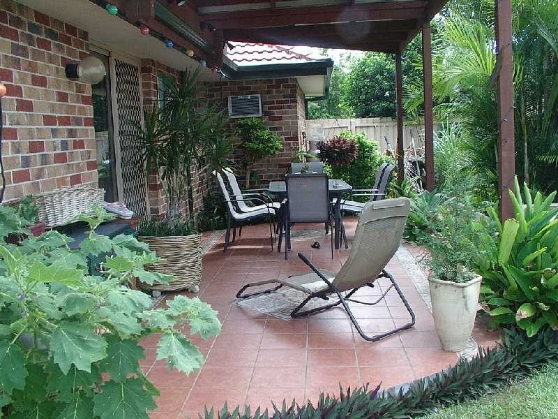 8 Ku-ring-gai Close, Loganholme QLD 4129