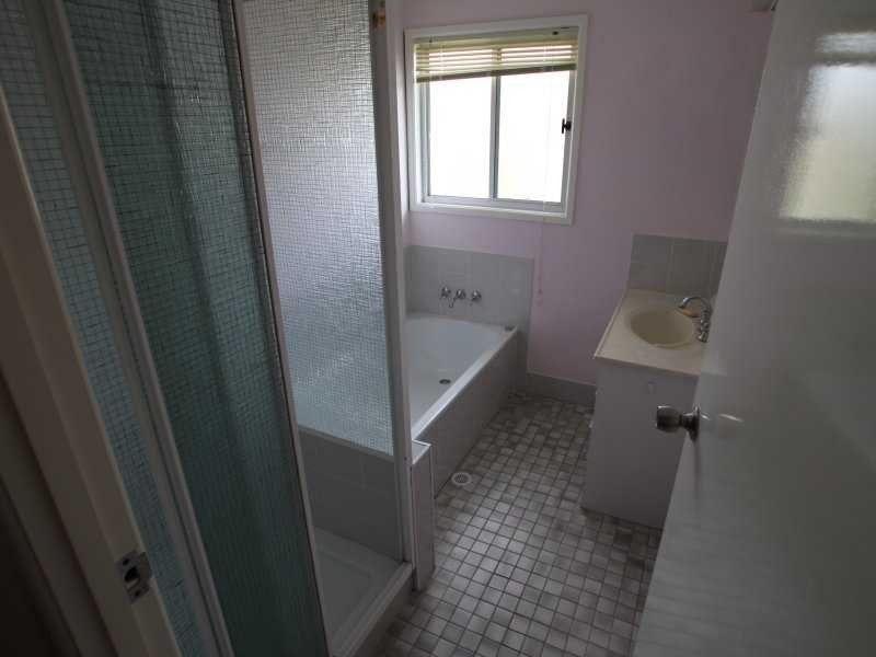 1 Elaroo Street, Marsden QLD 4132