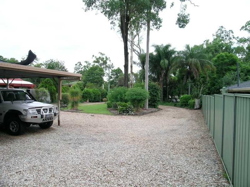 25 Cypress Drive, Marsden QLD 4132