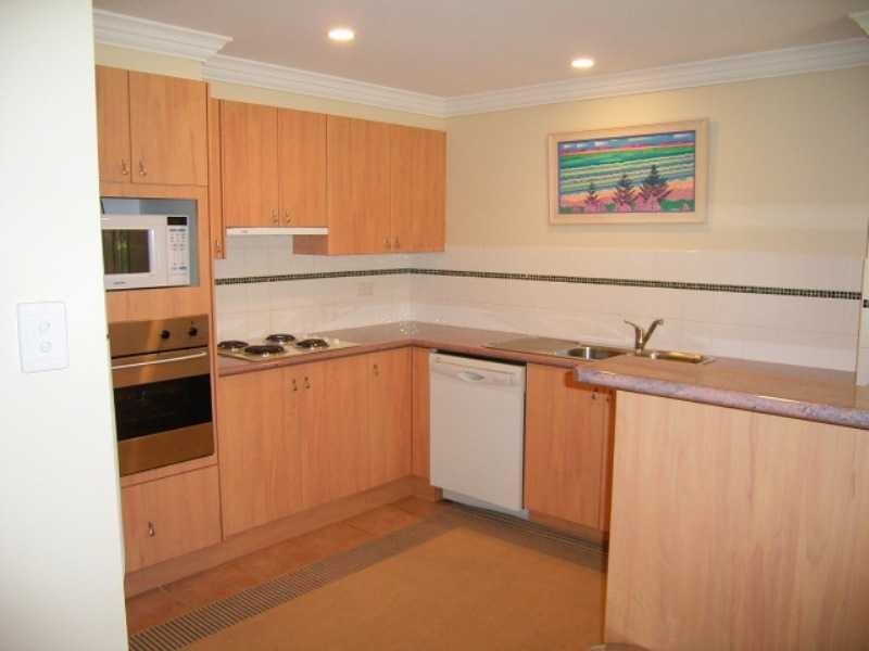 Unit 4 block 5/18-19 Pacific Parade, Yamba NSW 2464