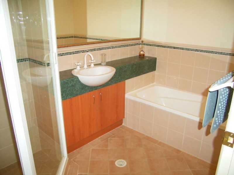 Unit 4 block 5/18-19 Pacific Parade, Yamba NSW 2464