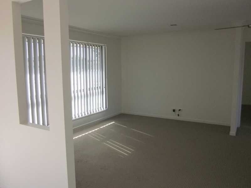 1 Harold Tory Drive, Yamba NSW 2464