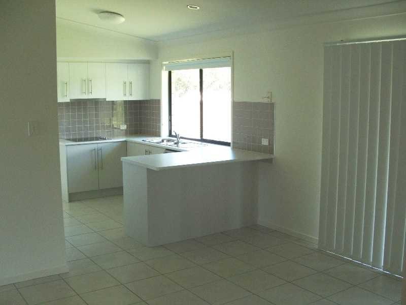 1 Harold Tory Drive, Yamba NSW 2464