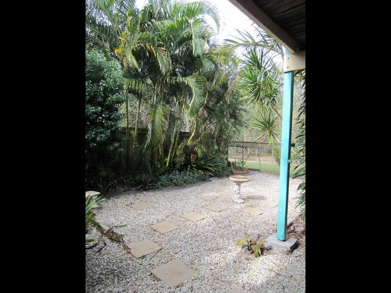 4 Endeavour Street, Yamba NSW 2464