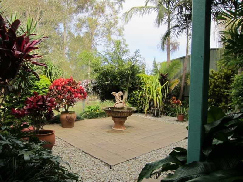 4 Endeavour Street, Yamba NSW 2464