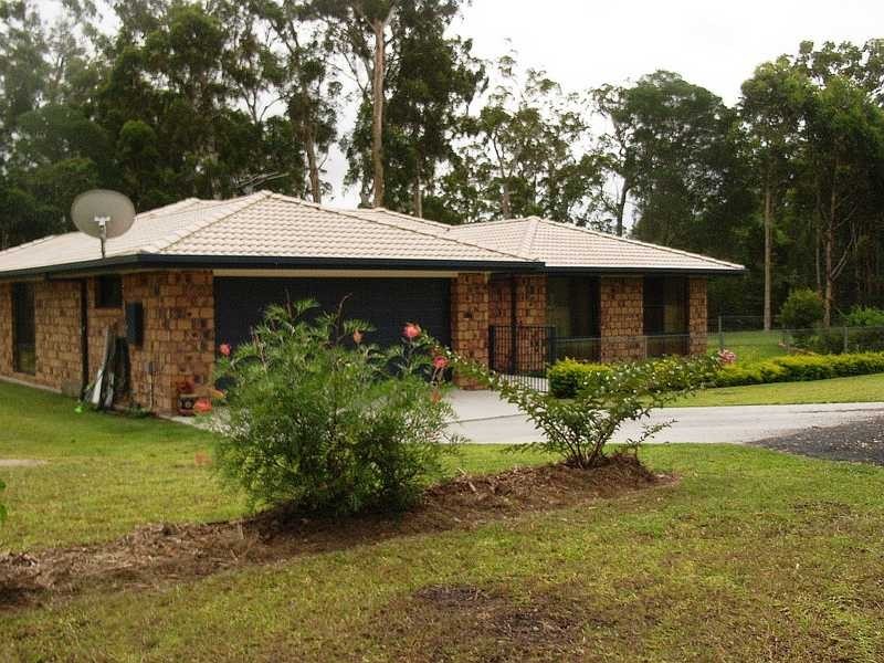 25 Ridgewood Drive, Woombah NSW 2469