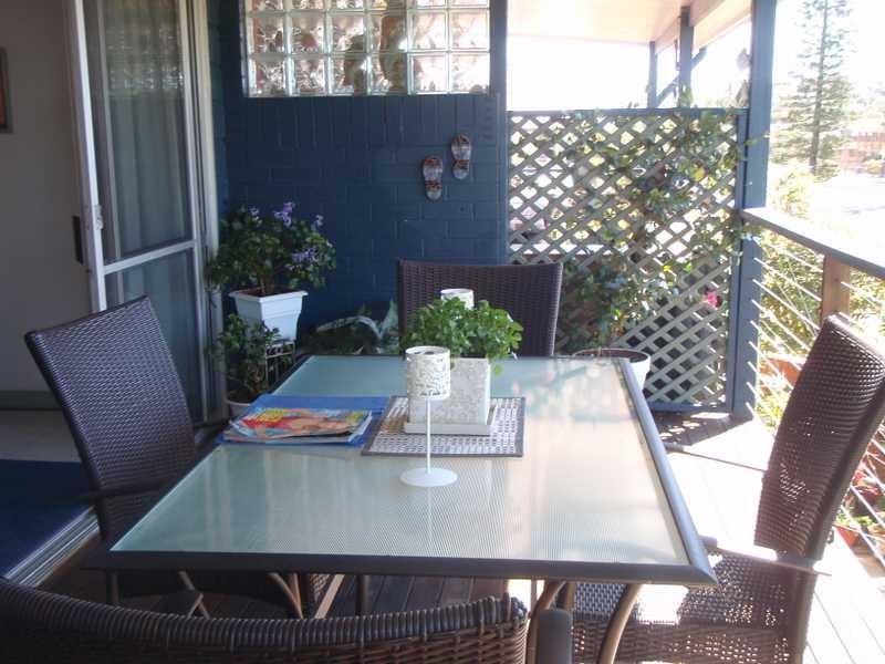 Unit 3/11 Pacific Parade, Yamba NSW 2464