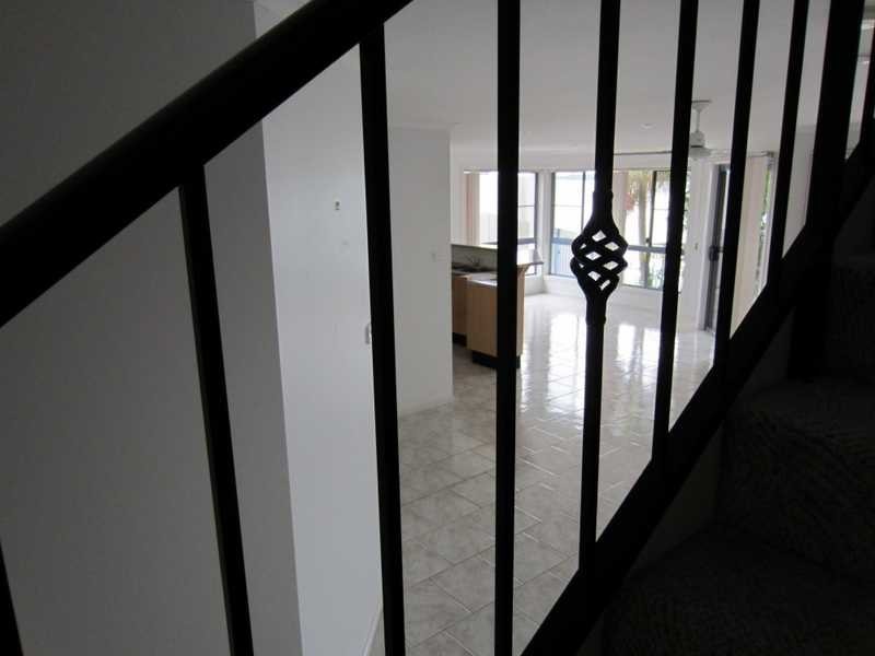 Unit 4/7 Edgewater Close, Yamba NSW 2464