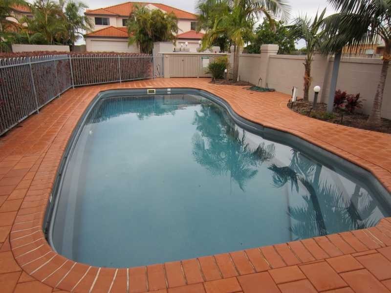 Unit 4/7 Edgewater Close, Yamba NSW 2464