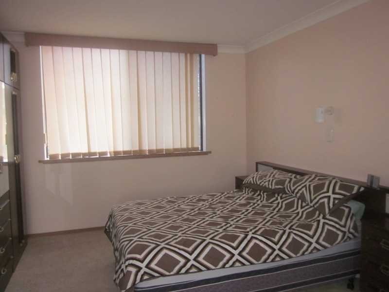Unit 1/8 River Street, Yamba NSW 2464