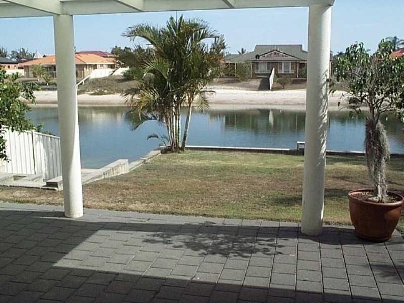 Unit 1/8 Nabilla Court, Yamba NSW 2464