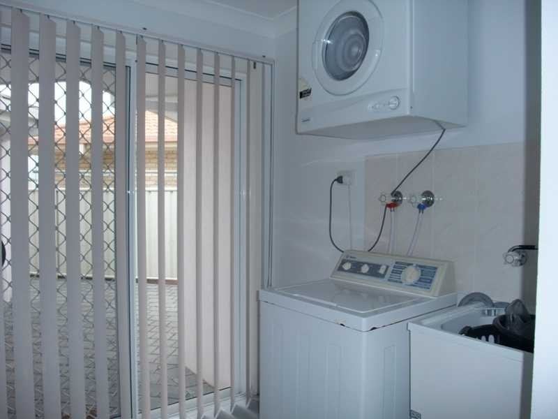 Unit 1/8 Nabilla Court, Yamba NSW 2464