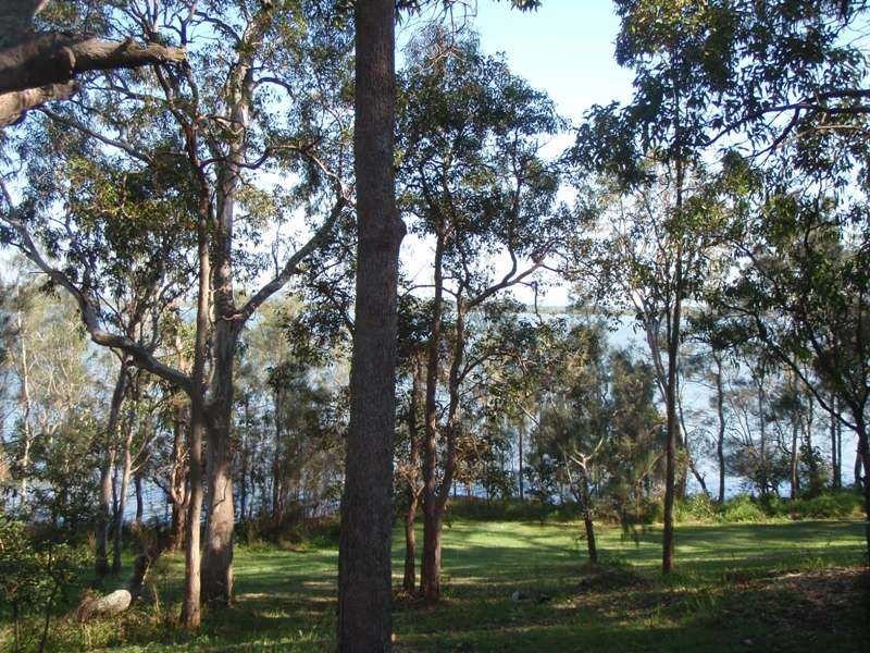 159 Lakes Boulevarde, Wooloweyah NSW 2464