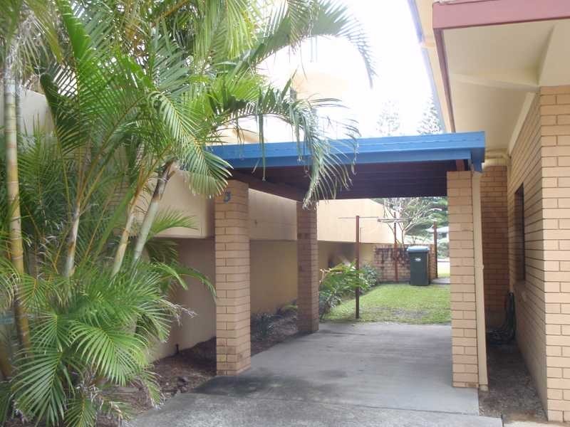 Unit 3/6 Queen Street, Yamba NSW 2464