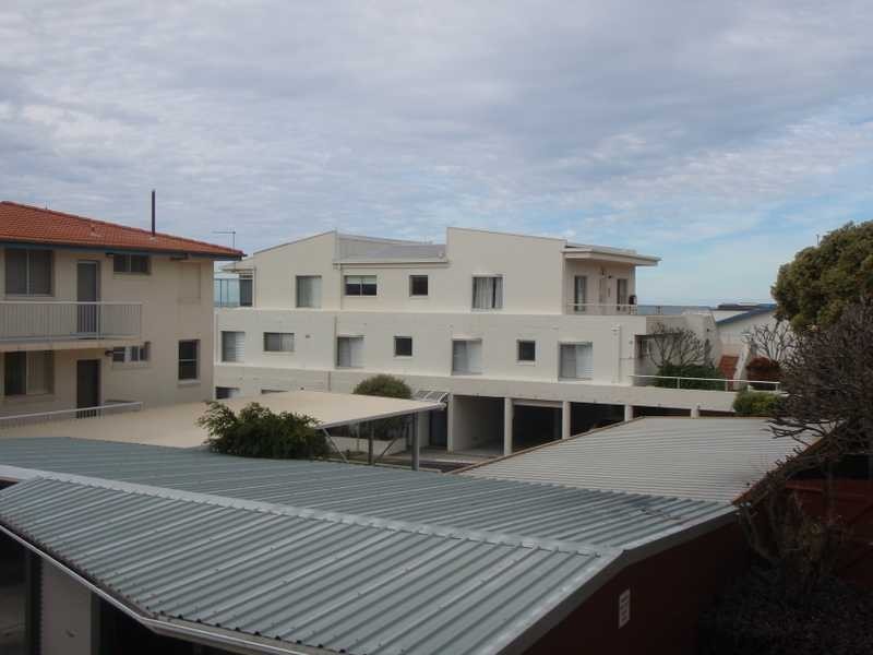 Unit 3/6 Queen Street, Yamba NSW 2464