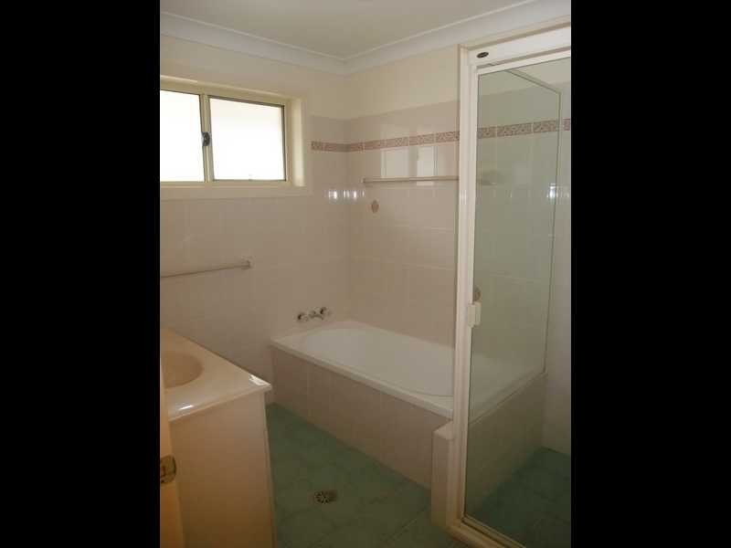 38 Harold Tory Drive, Yamba NSW 2464