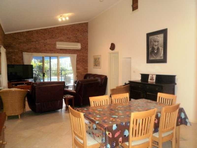 2 Yamba Road, Yamba NSW 2464