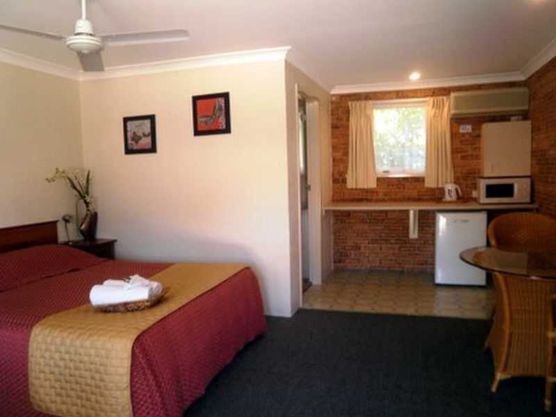 2 Yamba Road, Yamba NSW 2464