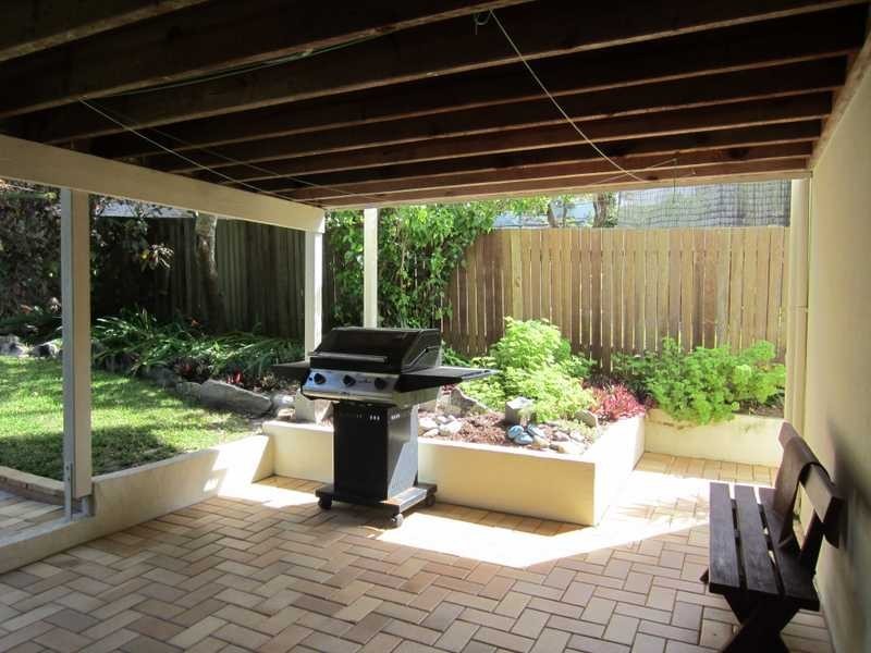 12 Ager Street, Yamba NSW 2464