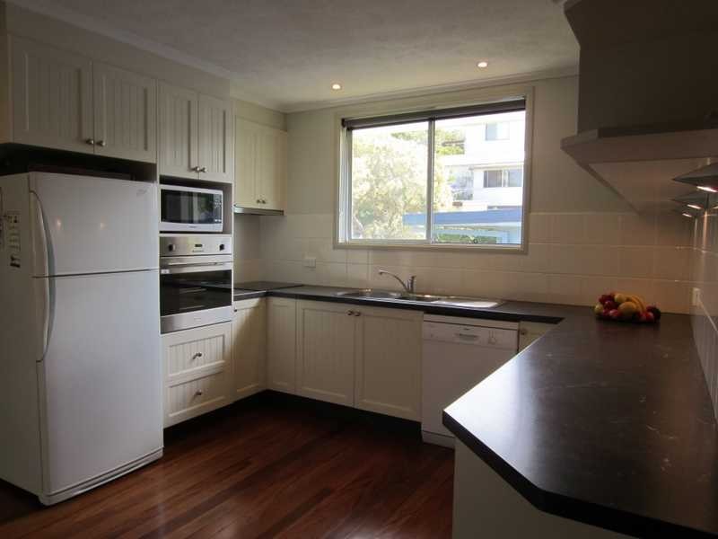 12 Ager Street, Yamba NSW 2464